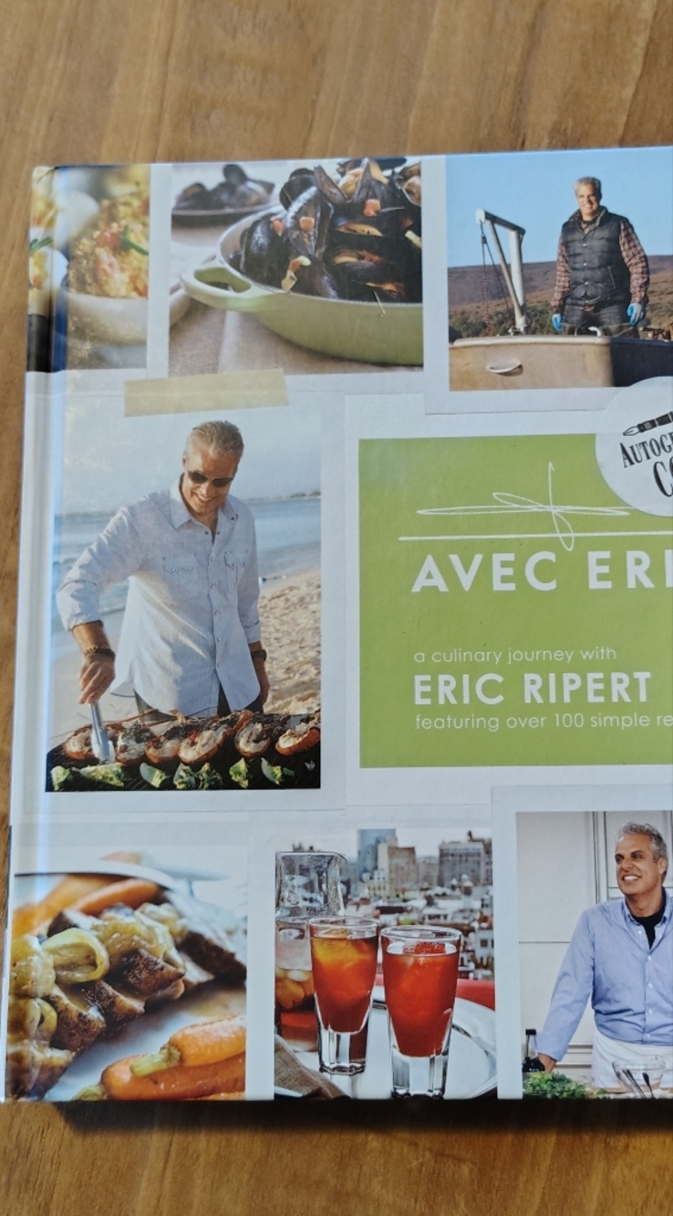 Avec Eric by Eric Ripert Cookbook - Green & White Cover Autographed Copy